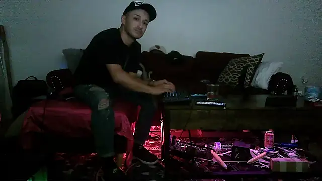 Sicksob online show from May 16, 4:09 am