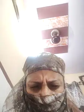 Snapshot of meenu_bhabhi547 chatting on October 5, 4:55 am meenu bhabhi547 online show from October 5, 4:55 am