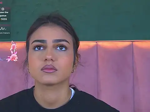 VanessaOlive online show from October 28, 5:11 am