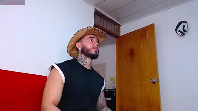 tommyblessd1 online show from September 19, 1:12 pm