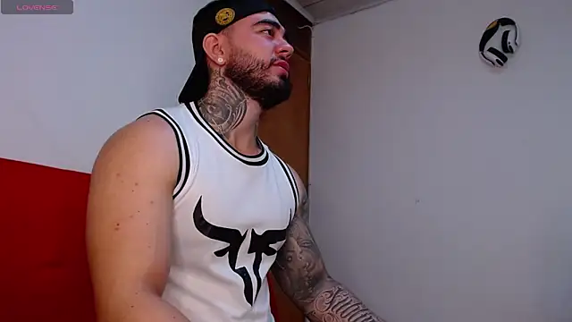 tommyblessd1 online show from November 8, 1:00 pm