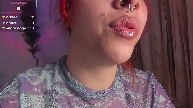 Snapshot of bri_von_dhara__ chatting on November 8, 1:00 pm bri von dhara online show from November 8, 1:00 pm