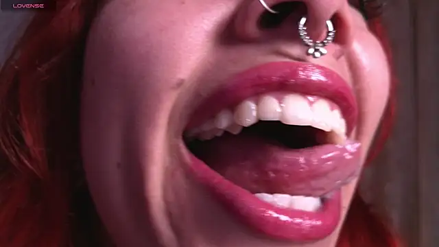 Snapshot of bri_von_dhara__ chatting on November 30, 5:28 pm bri von dhara online show from November 30, 5:28 pm