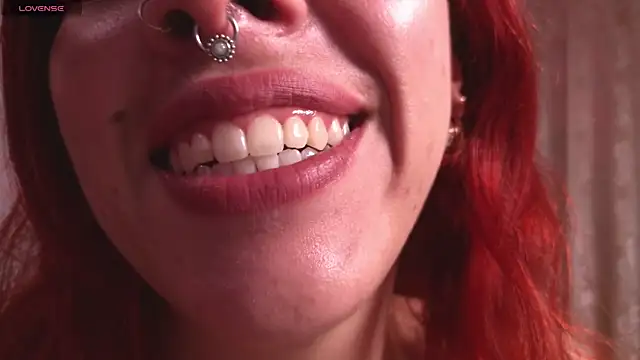 Snapshot of bri_von_dhara__ chatting on January 11, 4:12 pm bri von dhara online show from January 11, 4:12 pm