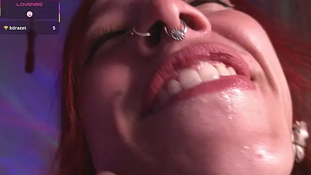 Snapshot of bri_von_dhara__ chatting on January 13, 2:00 pm bri von dhara online show from January 13, 2:00 pm