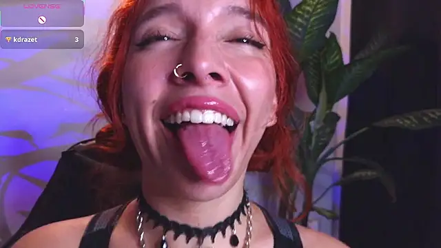 Snapshot of bri_von_dhara__ chatting on February 4, 3:34 am bri von dhara online show from February 4, 3:34 am