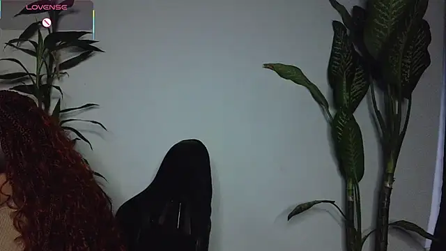 Snapshot of bri_von_dhara__ chatting on March 29, 11:16 pm bri von dhara online show from March 29, 11:16 pm