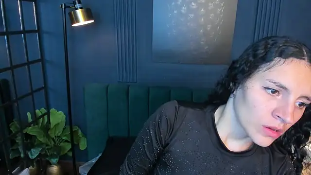 aliceandsia online show from September 17, 3:08 am