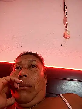 Naomi-Mature online show from January 6, 8:29 am