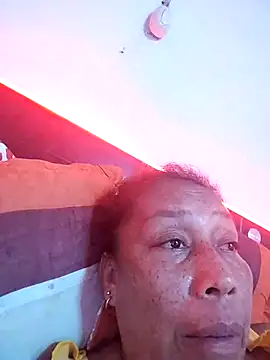 Naomi-Mature online show from February 3, 8:36 pm