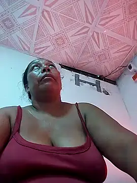 Naomi-Mature online show from March 31, 7:03 pm