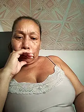 Naomi-Mature online show from May 3, 2:01 pm