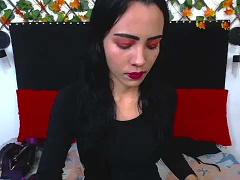 Snapshot of valerythompsonper chatting on April 1, 3:40 am valerythompsonper online show from April 1, 3:40 am