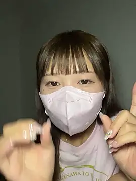 Snapshot of erokami36 chatting on October 2, 4:36 pm erokami36 online show from October 2, 4:36 pm