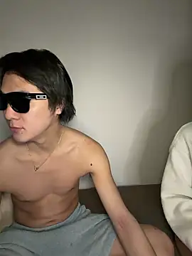 erokami36 online show from February 4, 5:30 pm