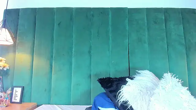 kittyy milk 001 online show from September 28, 8:14 pm