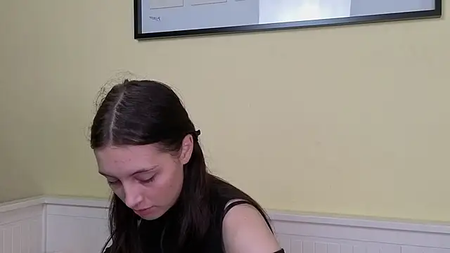 VernaWylie online show from September 25, 8:18 am