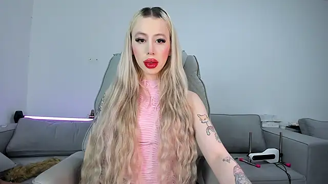 Sweet Soffi online show from February 8, 3:43 am