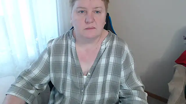 Bertie Adeline online show from November 20, 8:03 am