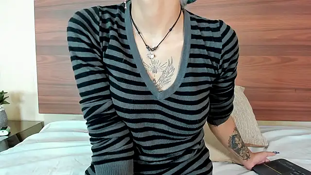 Snapshot of AnnyKitty_ chatting on September 15, 3:50 am AnnyKitty  online show from September 15, 3:50 am