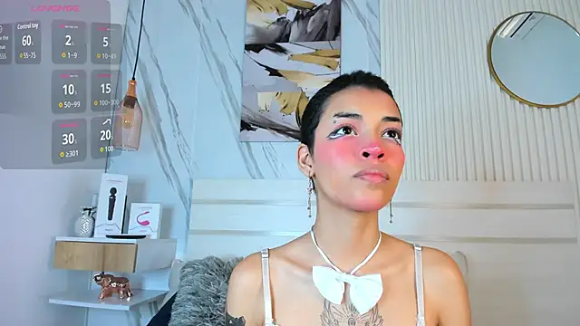 Snapshot of AnnyKitty_ chatting on October 11, 7:45 pm AnnyKitty  online show from October 11, 7:45 pm