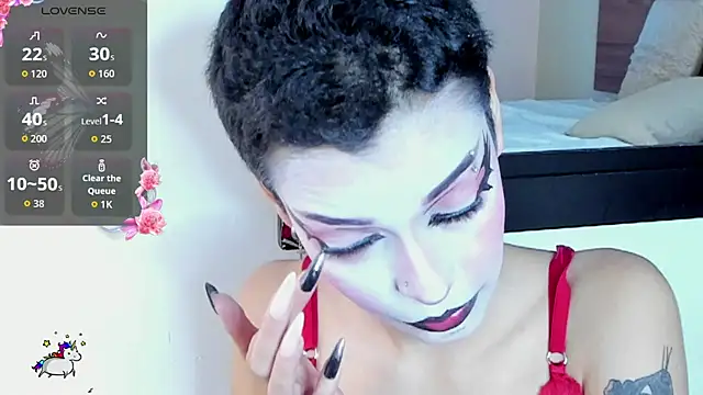 Snapshot of AnnyKitty_ chatting on October 20, 4:24 am AnnyKitty  online show from October 20, 4:24 am