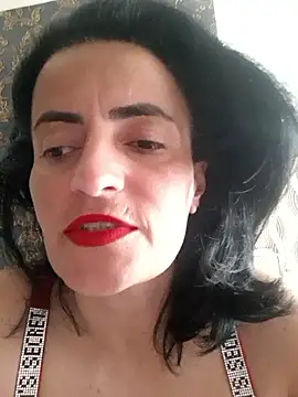 Gecenin Kralicesi online show from May 4, 7:26 am
