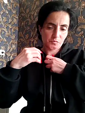 Gecenin Kralicesi online show from May 20, 3:18 pm