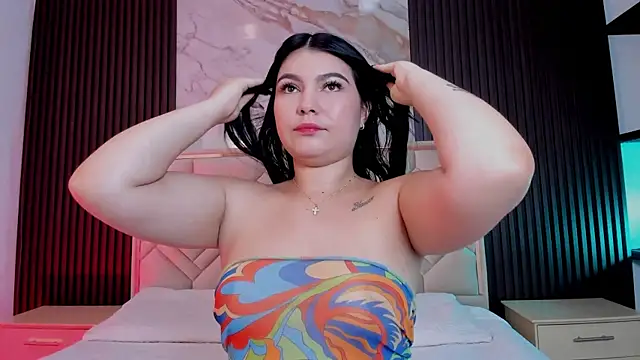 MiaaFarrel online show from September 20, 12:39 pm