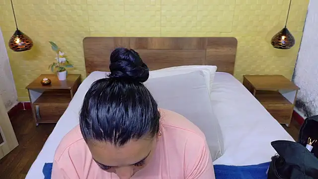 fat naughtyass online show from March 28, 1:54 pm