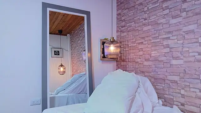 Martina thompson69 online show from February 5, 4:11 pm