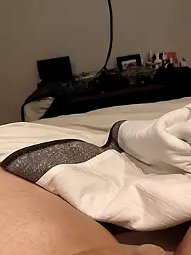 kauerp online show from November 1, 1:29 am