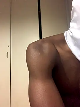 Snapshot of Mellow_Joe chatting on November 7, 8:20 pm Mellow Joe online show from November 7, 8:20 pm