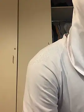 Snapshot of Mellow_Joe chatting on November 11, 8:03 am Mellow Joe online show from November 11, 8:03 am