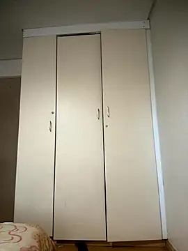 Snapshot of Mellow_Joe chatting on January 9, 9:45 am Mellow Joe online show from January 9, 9:45 am