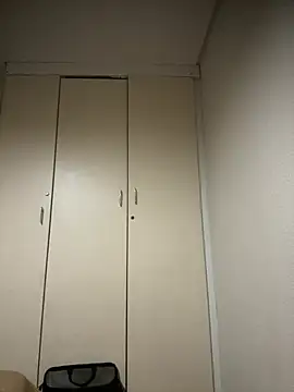 Snapshot of Mellow_Joe chatting on February 1, 8:40 pm Mellow Joe online show from February 1, 8:40 pm