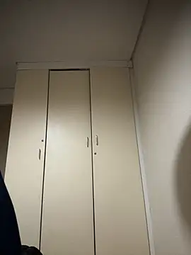 Snapshot of Mellow_Joe chatting on February 23, 8:28 pm Mellow Joe online show from February 23, 8:28 pm