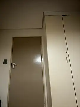 Snapshot of Mellow_Joe chatting on March 18, 8:34 pm Mellow Joe online show from March 18, 8:34 pm