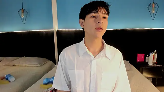 AleAurarashi online show from September 15, 11:43 am