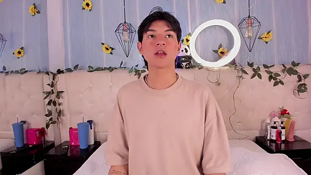 AleAurarashi online show from November 23, 2:55 am