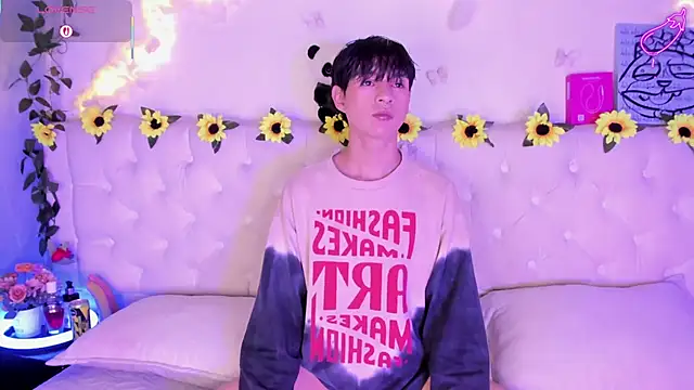 AleAurarashi online show from February 17, 4:53 am