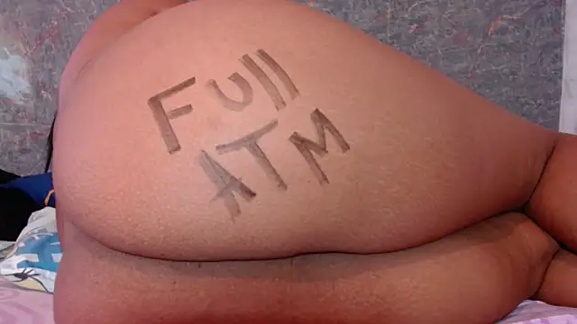 Snapshot of Messy-diana21 chatting on December 13, 9:09 pm Messy-diana21 online show from December 13, 9:09 pm