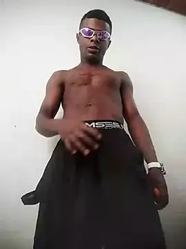  yefez online show from October 9, 8:40 pm