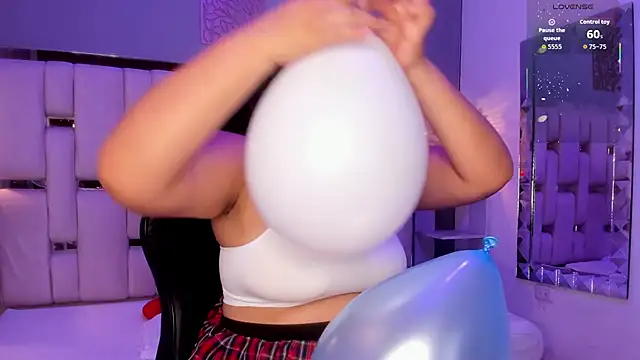 BBWCloe  online show from September 21, 4:47 am