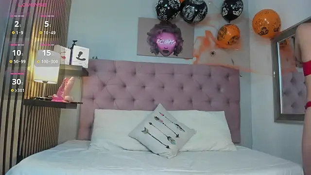 luna  dance online show from October 23, 4:23 am