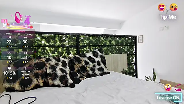 RyanStorm  online show from September 19, 10:38 am