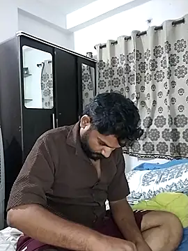 avi007p online show from July 24, 4:38 pm