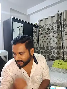 avi007p online show from July 31, 5:23 pm
