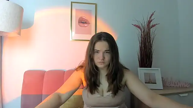 Snapshot of IsabellCharm chatting on September 17, 8:27 am IsabellCharm online show from September 17, 8:27 am