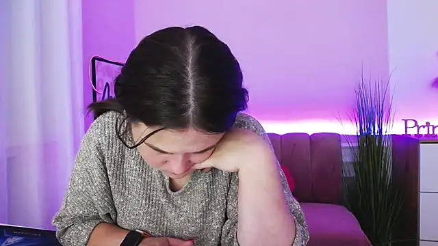 Snapshot of IsabellCharm chatting on October 18, 3:46 pm IsabellCharm online show from October 18, 3:46 pm